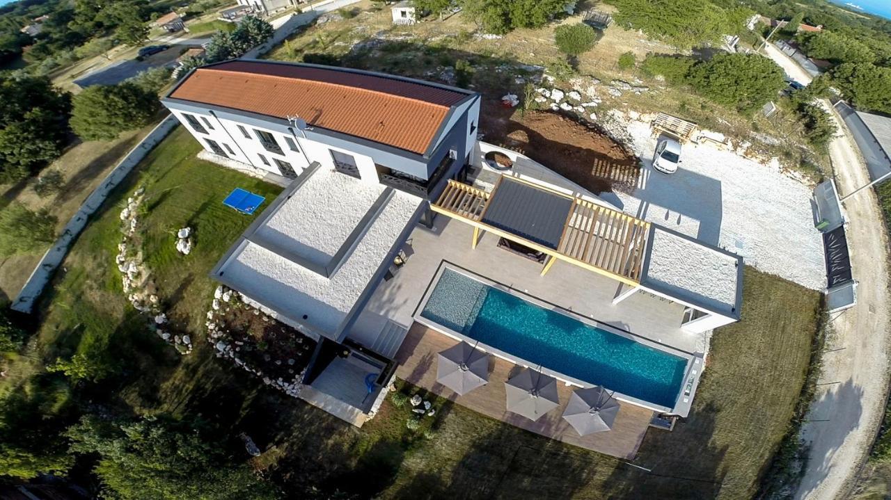 Casa Famiglia Villa Barban Exterior photo